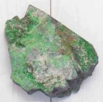 Uvarovite-12